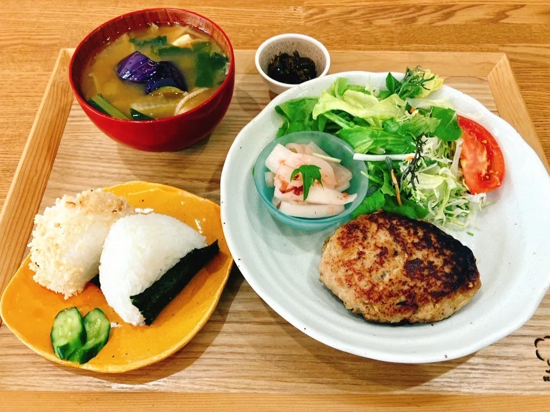 自家製ハンバーグランチ